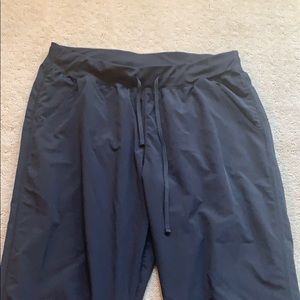 Zella crop black pants